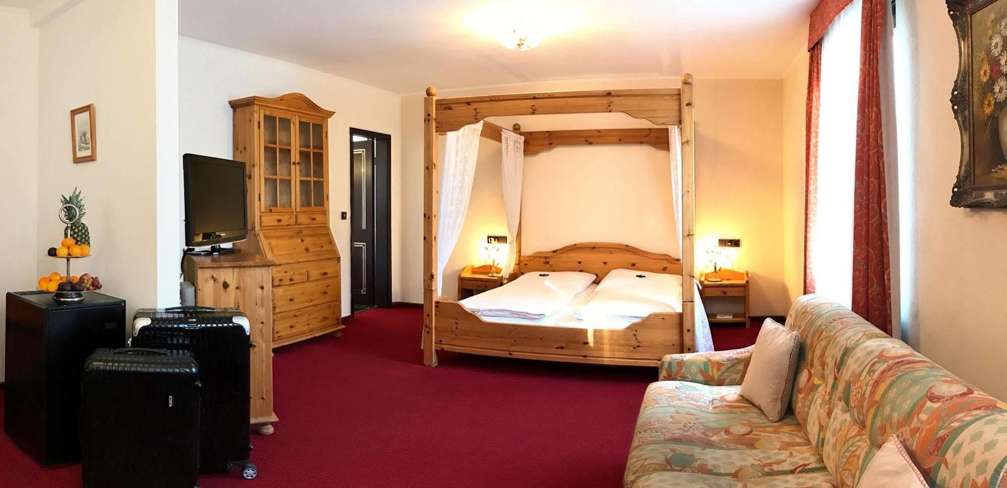 Boutiquehotel Goldhahn Bio Sport & Wellness Aalen Exteriér fotografie